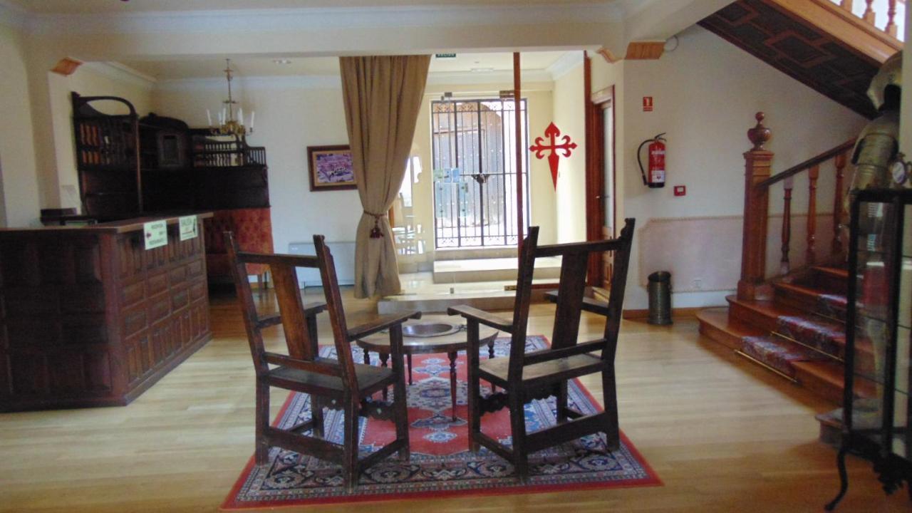 Hotel Iacobus Castrojeriz Esterno foto
