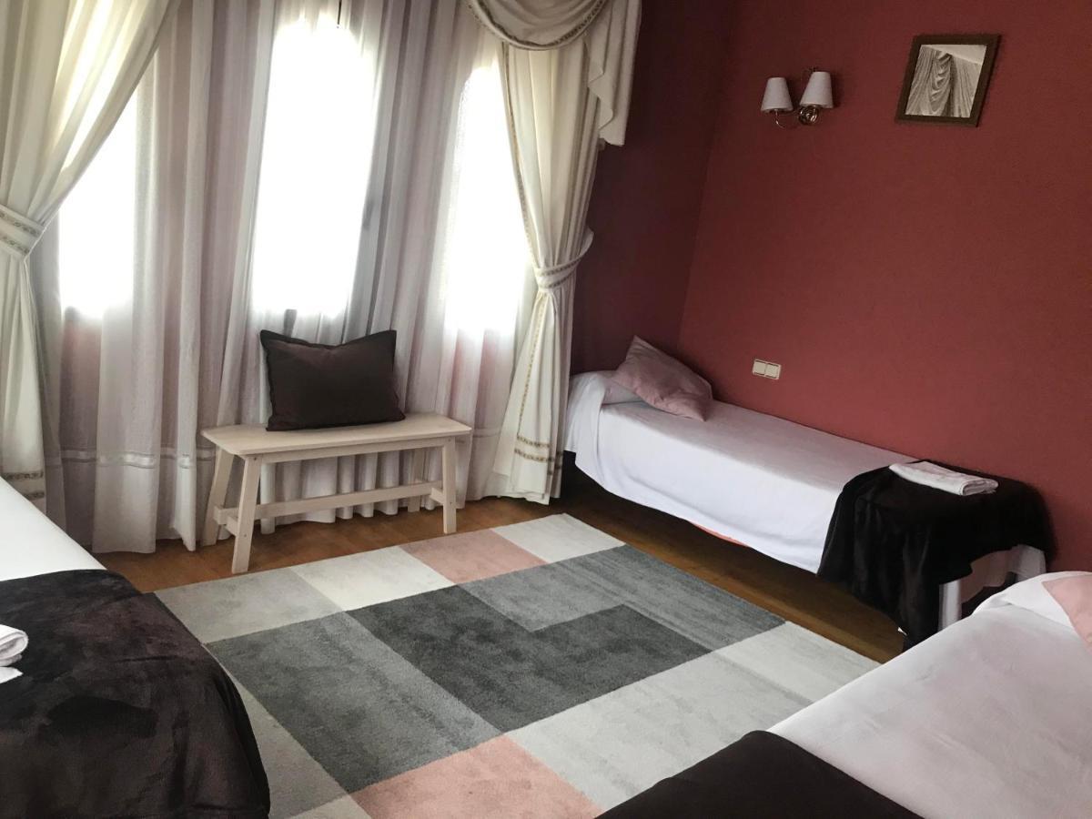 Hotel Iacobus Castrojeriz Esterno foto